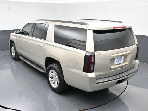 2017 Chevrolet Suburban LT