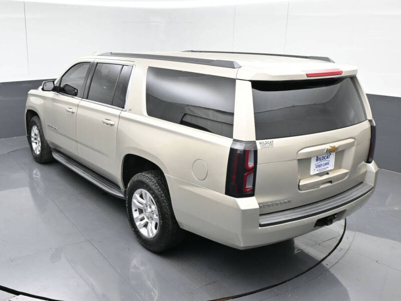 2017 Chevrolet Suburban LT