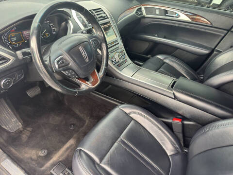 2018 Lincoln MKZ Select