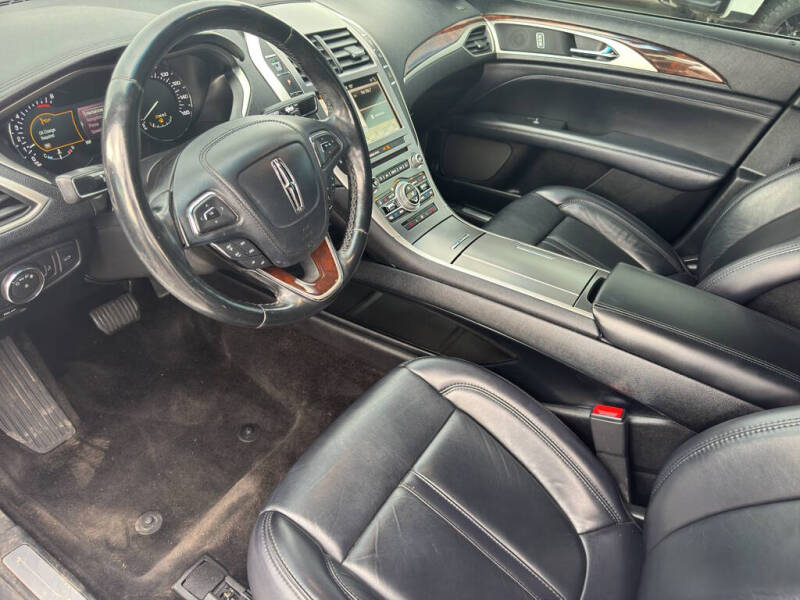 2018 Lincoln MKZ Select