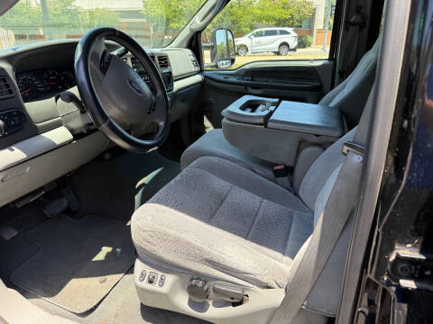 2004 Ford Excursion XLT