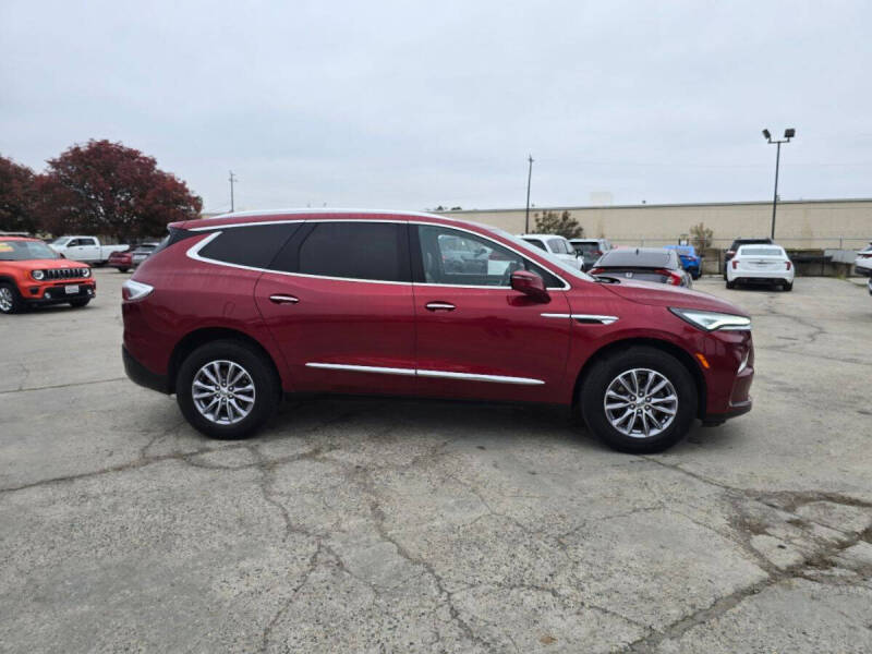 2024 Buick Enclave Premium