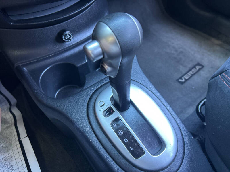 2015 Nissan Versa Note SR