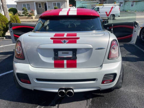 2012 MINI Cooper Coupe John Cooper Works