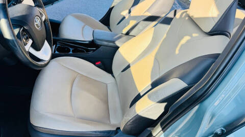 2018 Toyota Prius Four