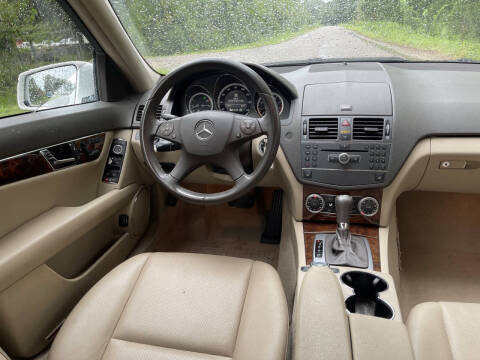 2010 Mercedes-Benz C-Class C 300 Luxury