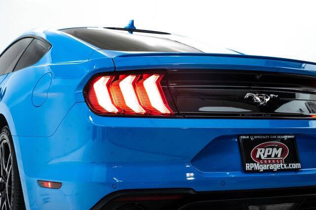 2022 Ford Mustang EcoBoost Premium