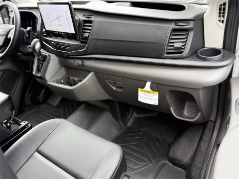 2026 Ford Transit 250