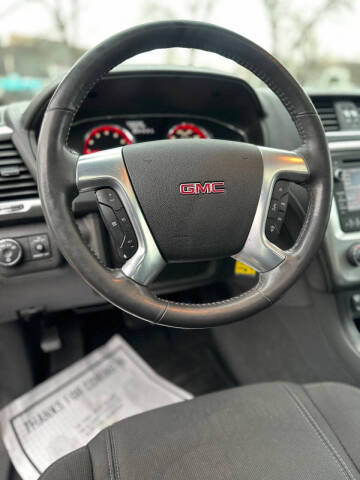 2015 GMC Acadia SLE-2