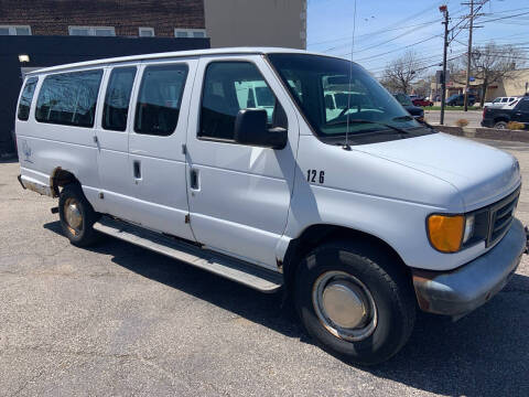 2003 Ford E-Series E-350 SD XL