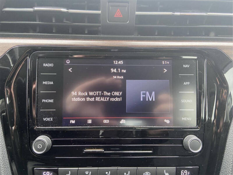 2020 Volkswagen Passat SEL