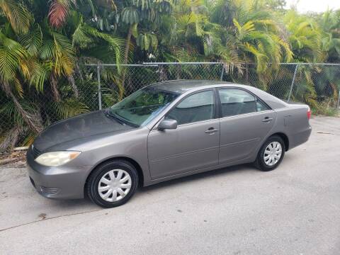 2006 Toyota Camry for sale at Dykes Auto Connection in Lauderhill FL