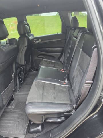 2019 Jeep Grand Cherokee Laredo