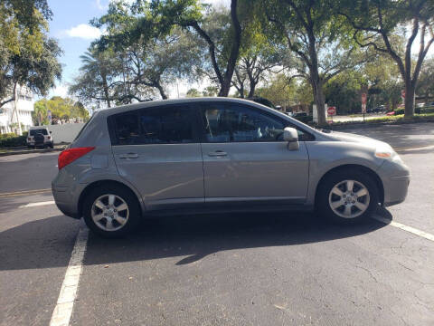 2012 Nissan Versa 1.8 S