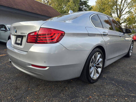 2016 BMW 5 Series 528i xDrive