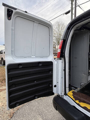 2021 Chevrolet Express 2500