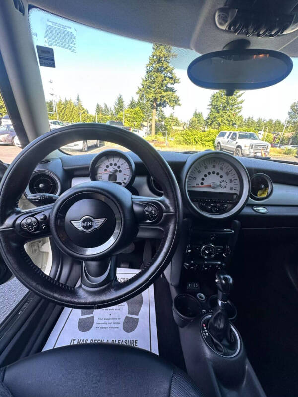 2013 MINI Hardtop Cooper