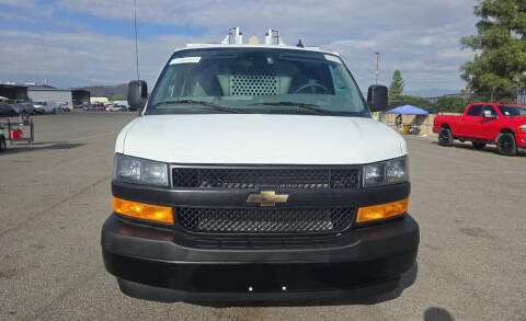 2025 Chevrolet Express 2500