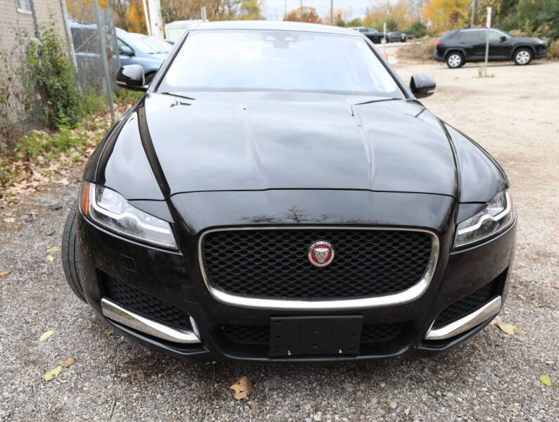 2017 Jaguar XF 35t Premium