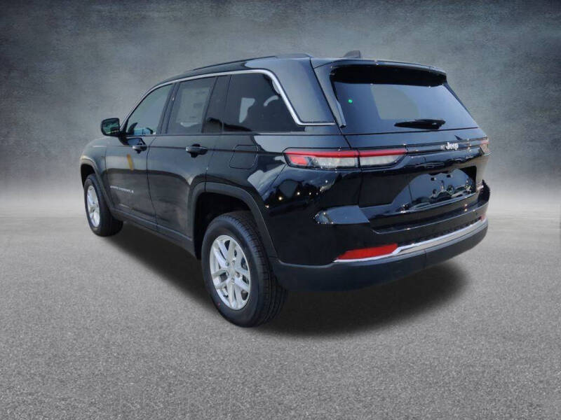 2025 Jeep Grand Cherokee Laredo X