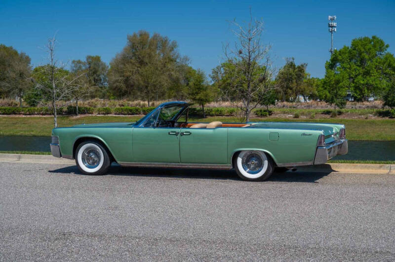 1965 Lincoln Continental