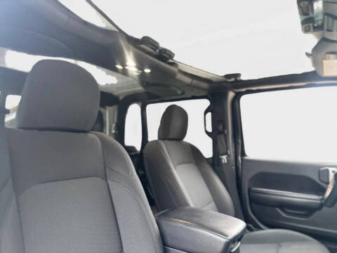 2021 Jeep Gladiator Willys