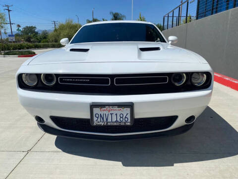 2020 Dodge Challenger SXT