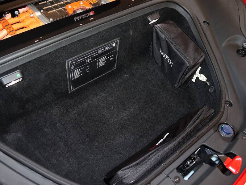 2022 Ferrari SF90 Spider