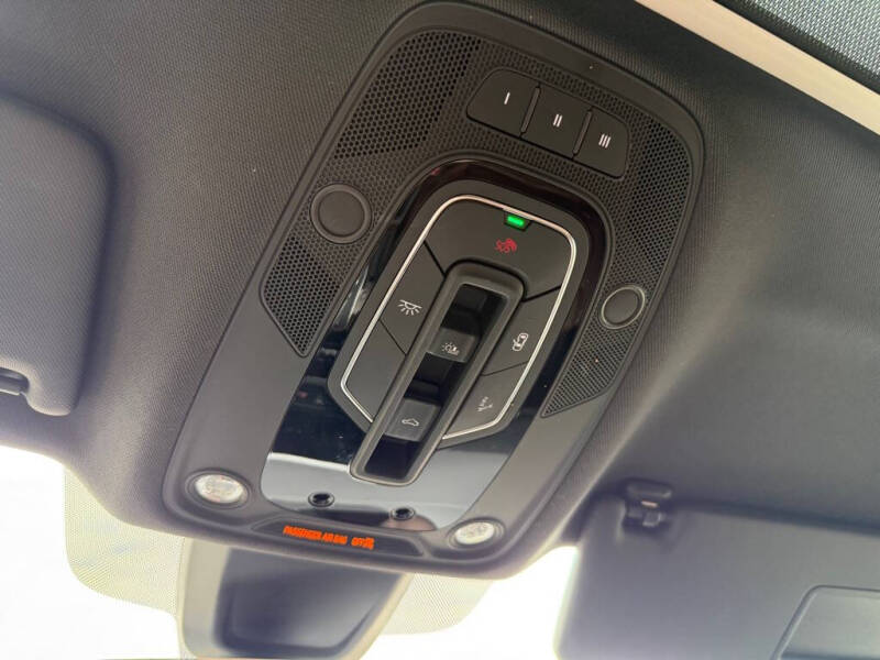 2020 Audi Q5 quattro Premium Plus 45 TFSI