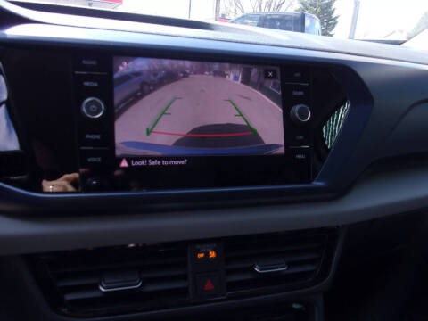 2023 Volkswagen Taos SE 4Motion