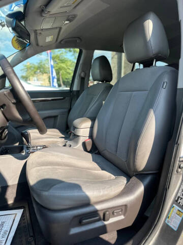 2011 Hyundai Santa Fe SE