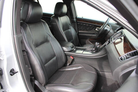 2019 Ford Taurus Limited