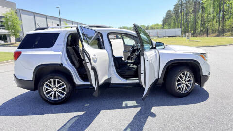 2017 GMC Acadia SLE-2