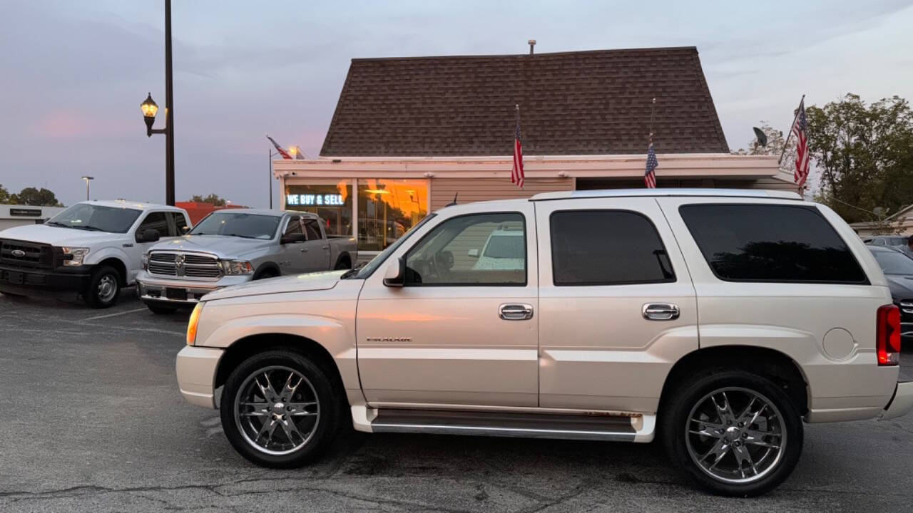 2005 Cadillac Escalade for sale at CROWN AUTOPLEX LLC in Saint Charles, MO