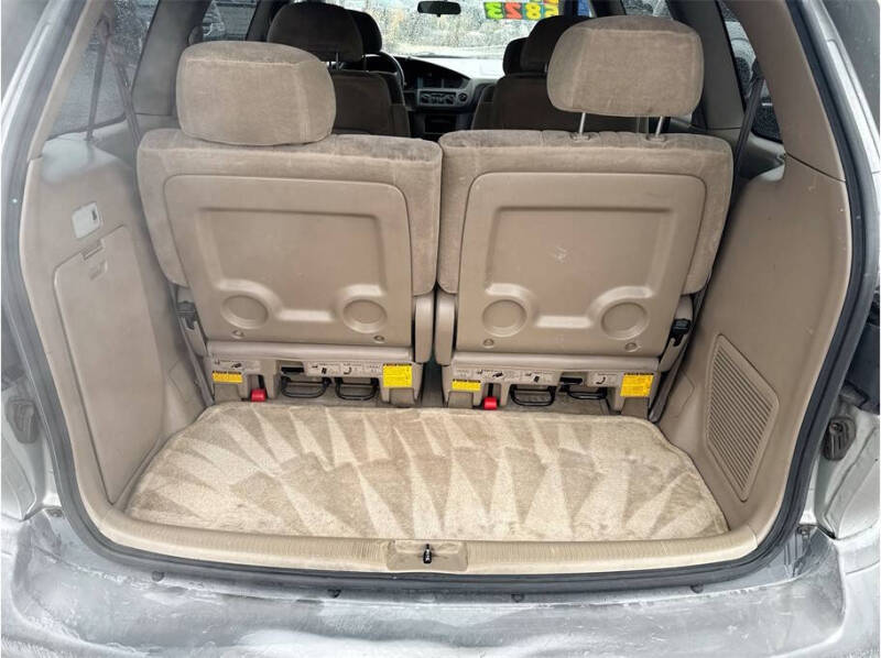 2001 Toyota Sienna