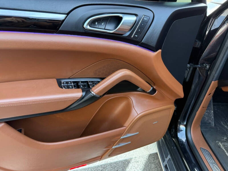 2016 Porsche Cayenne S