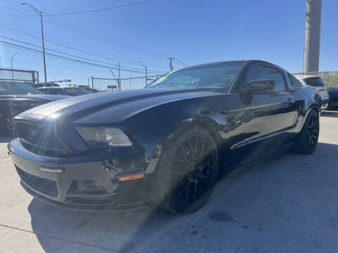 2014 Ford Mustang V6