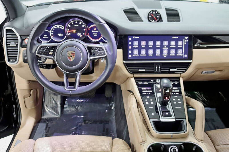 2023 Porsche Cayenne