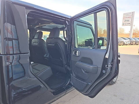 2026 Jeep Gladiator Sahara
