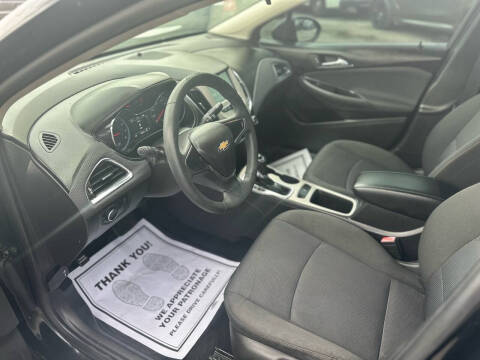 2018 Chevrolet Cruze LS Auto