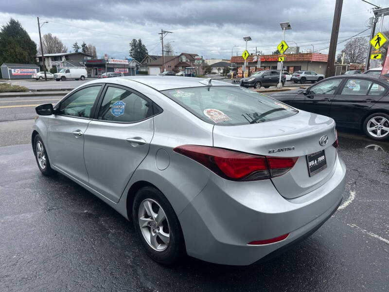 2015 Hyundai Elantra