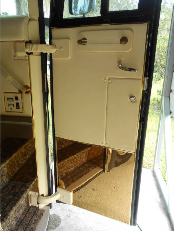 2000 Prevost VISION XL HD 4060