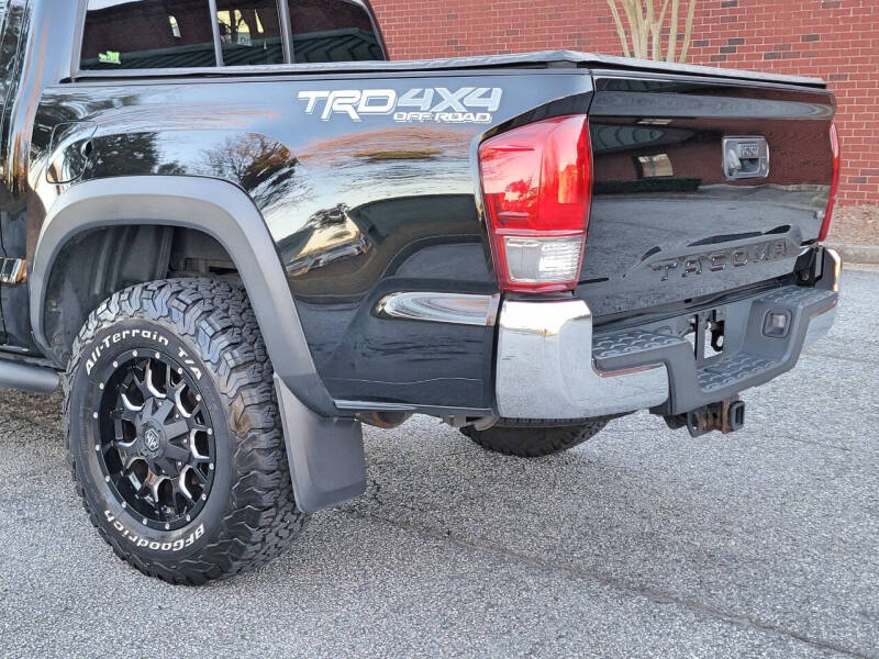 2016 Toyota Tacoma TRD Off Road photo 15