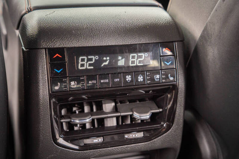 2024 Jeep Grand Cherokee L Summit