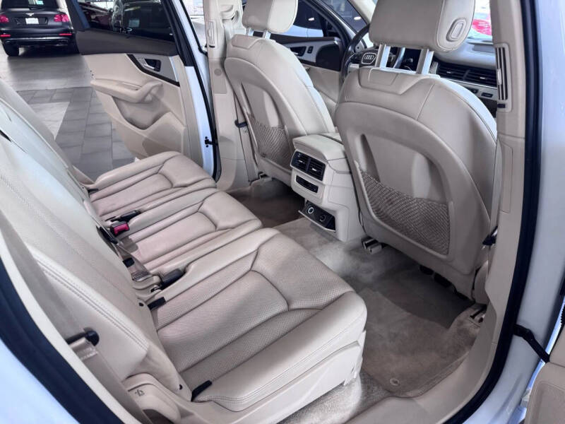 2017 Audi Q7 2.0T quattro Premium Plus