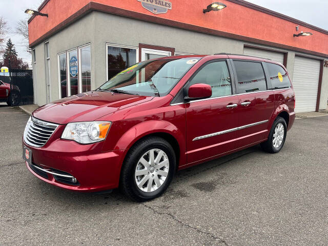 2014 Chrysler Town and Country for sale at Beaver State Auto Sales in Albany, OR