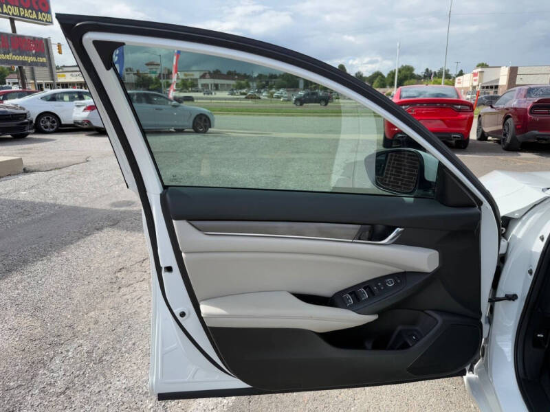 2022 Honda Accord LX