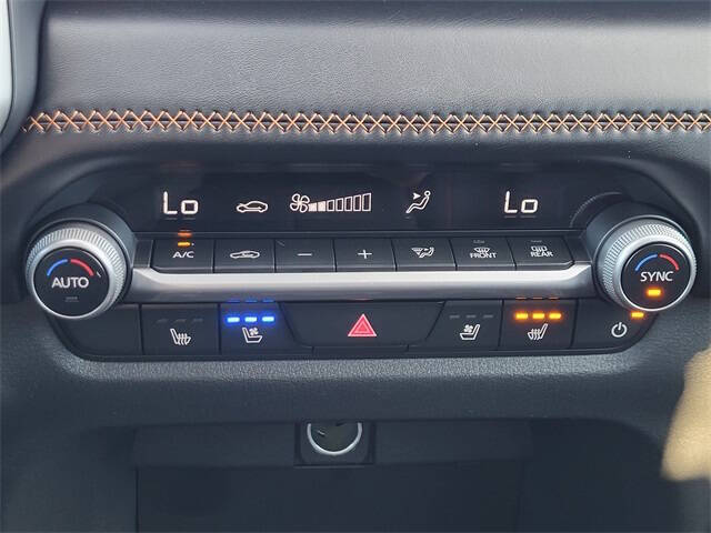 2026 Mazda CX-50 Hybrid Premium