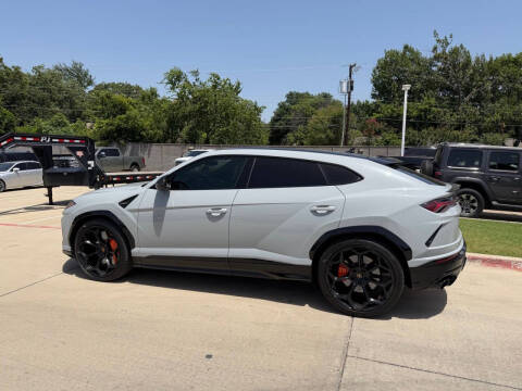 2022 Lamborghini Urus