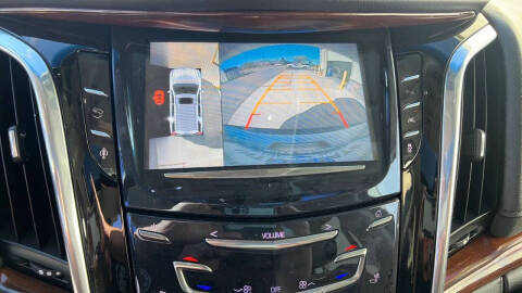 2016 Cadillac Escalade Luxury Collection